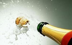 Champagne popping cork - 200136368-001